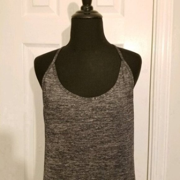 Nike Dri-FIT Tuned Cool Tank - Picture 3 of 8